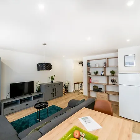 شقة Flora Center *